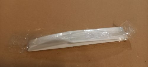 Nóż plastikowy ( 12 szt w opakowaniu )